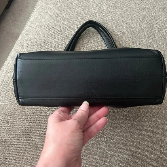 Roberta Di Camerino Black Leather Shoulder Purse ITALY - Picture 7 of 16